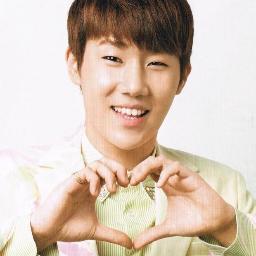 soy fans del k-pop el 1er grupo q adoro es infinite me encanta kim sung kyu en si los 7 soy feliz de lo q tengo y lo q soy