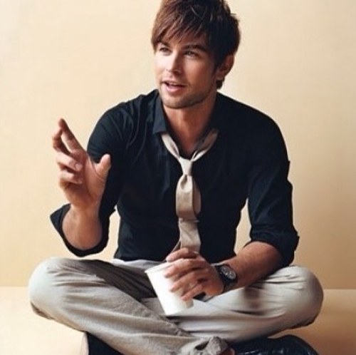 Hello I am chace crawford