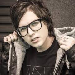 Bio, não é o suficiente, para expressar o tamanho do meu amor por você Pedro. (Since:08/10/12) ♥