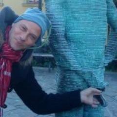 namnemet's profile picture. alcohol is a friend