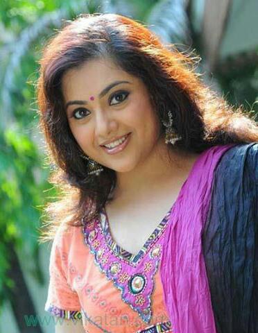 meena actormeena twitter