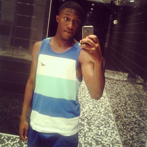 Ima real chill type of person always like tah keep it 1hunnit errbody cuz da truth hurts n lies heal