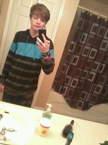 nothing special im a depressed wierdo