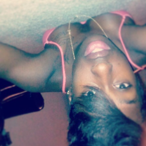 C.R.E.A.M [http://t.co/L626doBpqz] ParentOf1Man(; Optimistic..The end (; Sincerly, Nia.