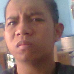 Linda Puspita Sari.
Hello everybody follow me and i follow you but mention for follback.