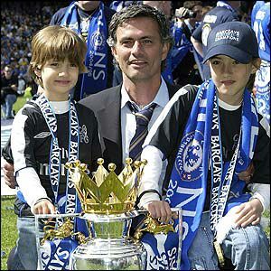 Chelsea Fan till i die ! one life one love one club!! GO BLUESS ( i follow back)