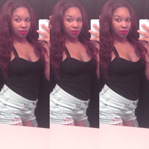I'm livin LIFE..What you doin?


IG:tierraBee