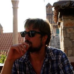 Dorset based Freelance Video Editor, for Seenit.io.