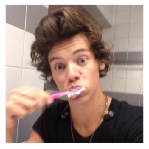 Wey hey! .x {free follow from @narrydelpie} follow for a free follow