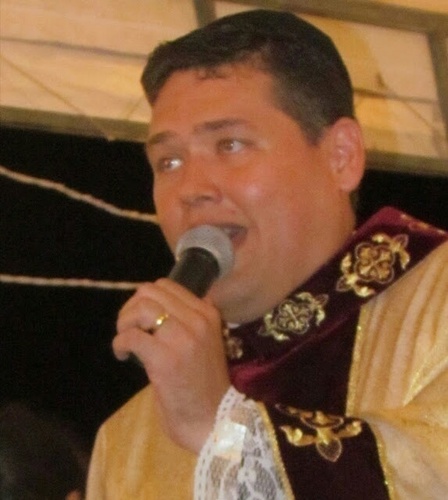 Sacerdote Católico. Administrador Paroquial da Paróquia Sagrada Família de Nazaré em Jacarecica, Maceió, AL.