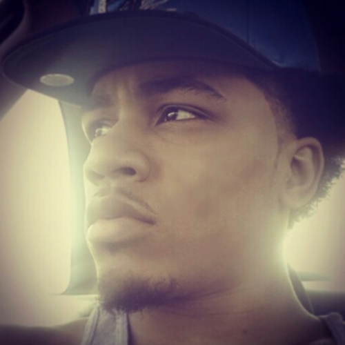 Google: Young Gigg (Pronounced Jigg)-FORMER AFFILATE OF LAYZIE BONE Bone Thugs N Harmony - C.E.O. & FOUNDER OF LOYAL 100 ENTERTAINMENT MANAGER OF @ITSPBZ