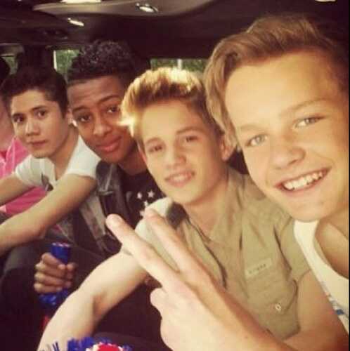 || Owen|| Daan|| Nils|| Rein|| I Love Mainstreet|| So much|| ! x