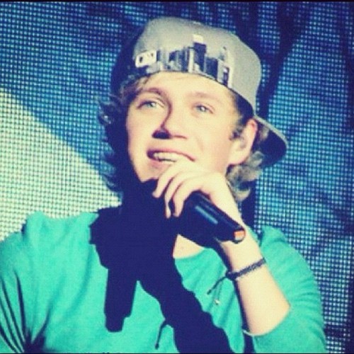 I'm directioner,
Since:25/04/12. Thank you @onedirection