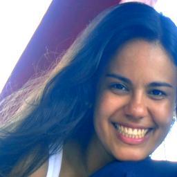 Descrever-me não adianta, você sempre terá a sua opinião. Eu sou aquilo que você pensa que eu sou. Seja verdade ou não, é a sua verdade....