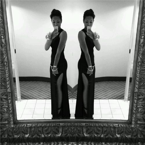 Dominican.|PuertoRican.|Asian.|Black. :* '. |Popped a Mollie.  U.O.E.N.O| ChiTown :) Bali :)|MiBeba @Mimi_Estevez|Dancer :)|