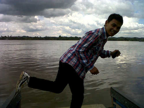 ricosanjaya71's profile picture. News twitter