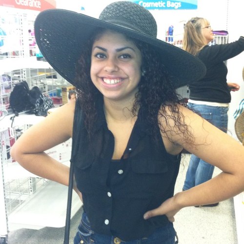 Victoria Mia Rosado 
Puerto Rican ❤
Sophomore 
✨Everything happen for a Reason✨