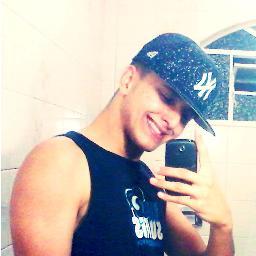Põe um sorriso no rosto, você tá ai vivão, o mundo não é só vitórias irmão !