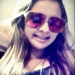 Lumɑ,16 ɑninhos,sɑrgirtɑriɑnɑ,sɑntistɑ, muito ciumentɑ e quɑndo merecem sou chɑtɑ  ♥
