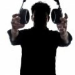 Gustos musicales:
Electrónica , rock-pop y rock

Películas :
Ciencia ficción  suspenso y acción