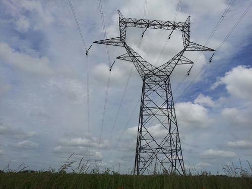 PyloneMen's profile picture. Des gens, des pylones... what else...