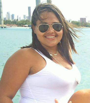 ~~ Capricorniana,Simpatiica... Feliiz  :) E Abençoada por Deus!