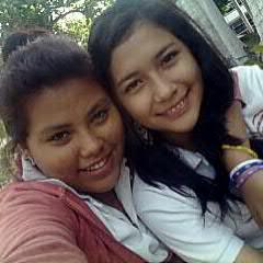 buena onda, alegre, amigable,  bonita:$ chaparrita, amo la musika d banda:3 amo hacer relajo & mi M.A es @Jenyherrera7 :)