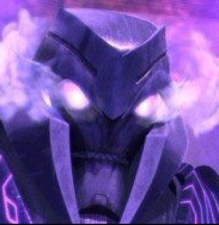 Iاحب لعبة ماين كرافت و احب فيلم ترانسفورمرز .i'm Lord megatron