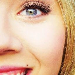 Deus ♥ Jennette, love u. Shadowhunter e querendo o Magnus ;) Lovatic *³* Parabatai @bruxa_do_sul