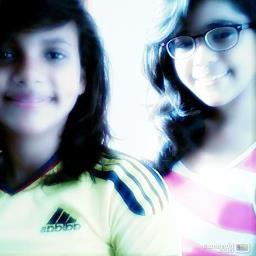 Viviendo mi Vida U.u 
PD: Simplemente lo que SOY :$