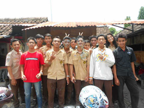Bersatu dalam suka dan duka!