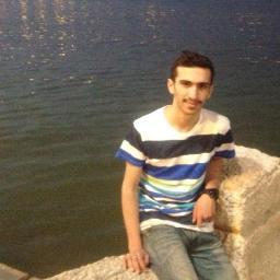 أنا سوري دم وإحساس رافع راسي بين الناس.....