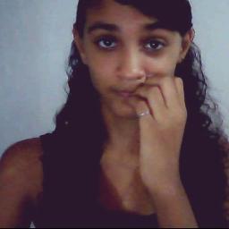 Pra que ler issuh?
Não é mais fácil me
seguir logoh?
Dai vuxê me conhece
pelos meus posts!
Não se preocupe, sempre estarei twittando! :p