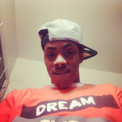 It takes me to be me, no man can do me... im a nigga who is coming up.. neva been a follower, but a damn good leader.... so follow yur boy to SUCCESS!