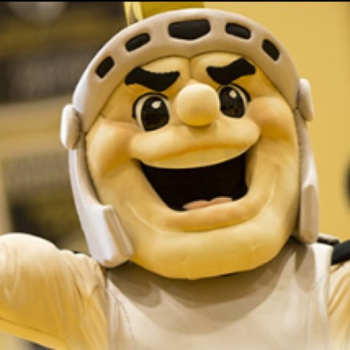 anonymously tweeting the crushes of Anderson University students in hopes we all get a ring by spring