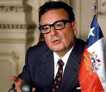 A 40 años de su muerte toda  Latinoamerica le rinde Homenaje al Humanista y Revolucionario Salvador Allende Hacia la construccion del Comité Conmemorativo