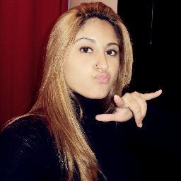Princess of God .






 Tenho milhares de motivos pra chorar, mas eu prefiro sorrir.