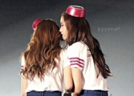 GUE YONAH ! TAU GUE KAN ? TAU DONG !! MARI BERTEMAN (*'∀^)ハ(^ω^*)