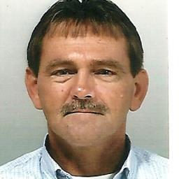 AZweers's profile picture. Inkoop / vertegenwoordiger Harde kunststoffen