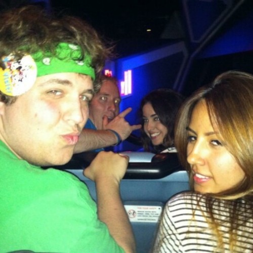 TeeVeeSleepy's profile picture. he/him