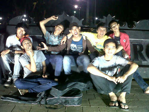 ajho295's profile picture. Jujur and setia