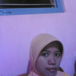 Bibir ku tak akn prnh mengtakan q cinta u, q jg takkan pernh mendengr u mengtakn cinta, biarlh hati kita yg sling mengatkn n mendengr cz hati tak prnah berdusta