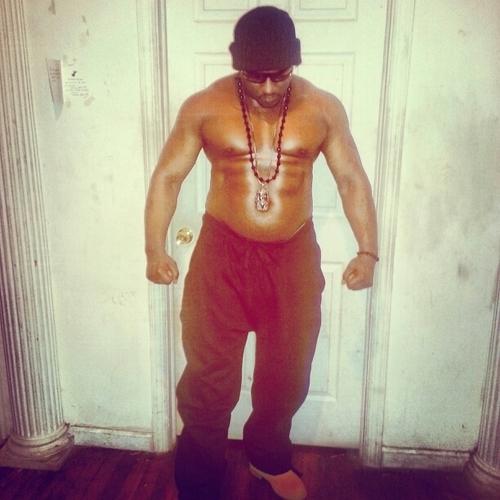 It is wat ...$ It Is ...$ I luv Thick gurls ...$ Pretty gurls ...$ I'm payed tha Fuck up ...$ Follow me all gurls that want money ...$ Thugg Life ...$