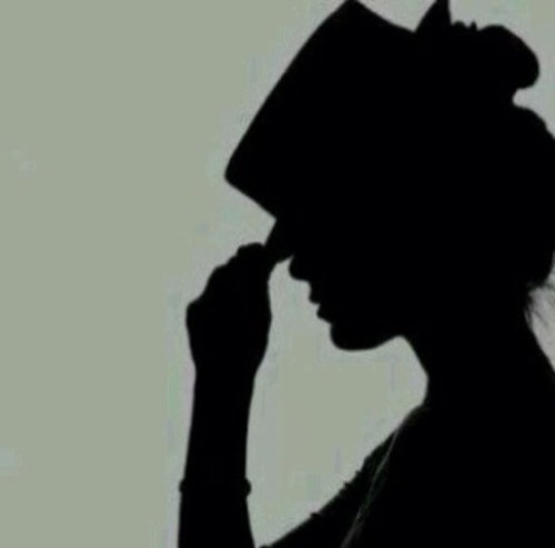 إنني أسير ببطء، لكنني لا أسير للخلف أبداً (مواليد june)