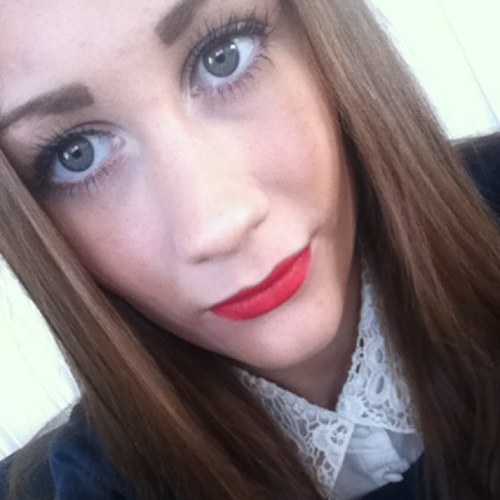 EmmaHuru's profile picture. 