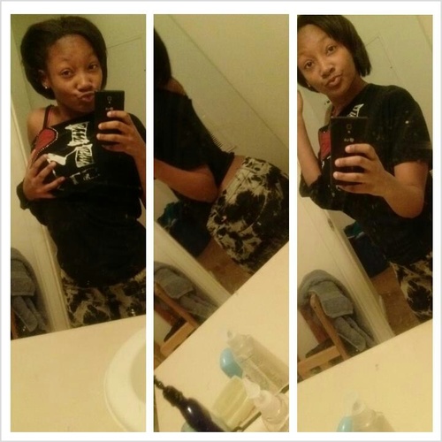 Forget A Bio  ... but go ahead and follow mee , dont be a ghost follower && kik : xadornmygorg && IG : xbhadmama_♥