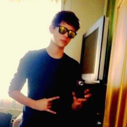 vladnovikov13's profile picture. 