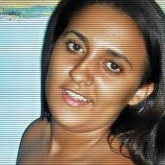 Ela pode ser a mais ADORÁVEL ou a mais ODIÁVEL! isso vai depender de você! Faça por merecer ;) e sorria baby a vida é Bela .!'  15 Anos..  @topagitus