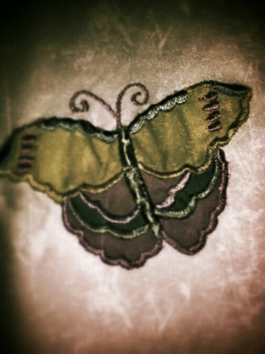 hello_clouds's profile picture. a complete mess | 32 F Aus | sh half my annoying life | here if you want to talk