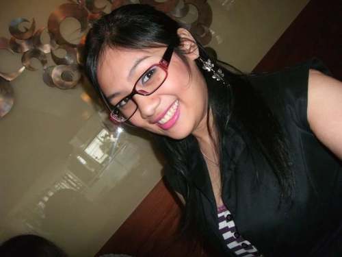 Riaskielicious's profile picture. A wife to Greaer. A mom to Gracen. A Daughter. A sister. A friend.
Living life to the fullest.